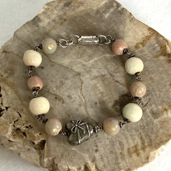 Sterling Silver 925 Italy Ceramic Beaded Pewter Heart Bow Bracelet - Picture 3 of 16